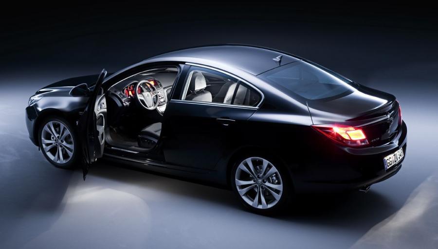  Opel Insignia 2008 года  (фото 5 из 126)